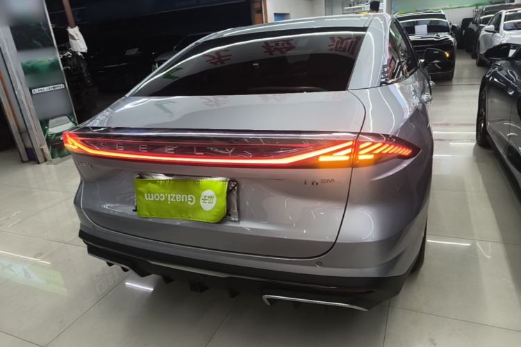 Geely Galaxy L6 2025 — 5