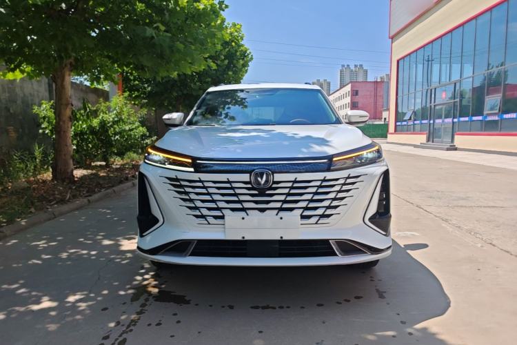ChangAn CS75 Plus 2023 — фото 2