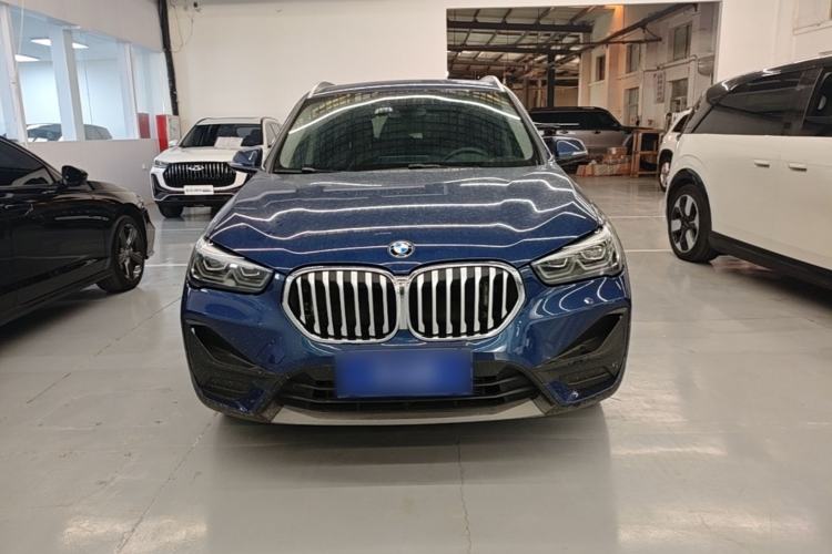 BMW X1 2021 — 2