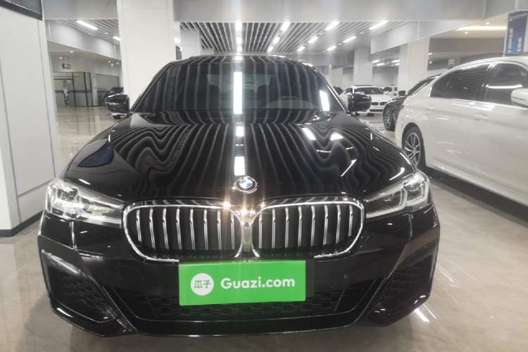 BMW 535Le 2021 — 2