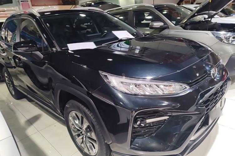 Toyota RAV4 2022 — 3