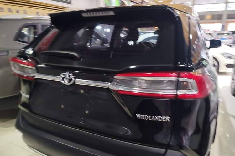 Toyota RAV4 2022 — 5