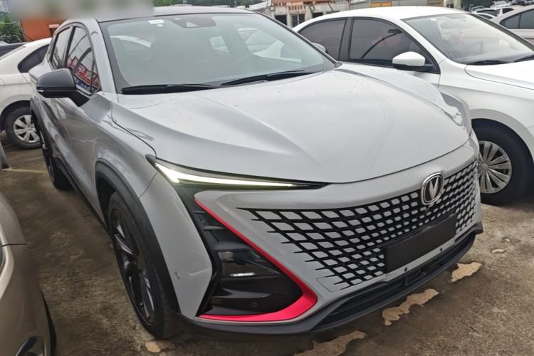 ChangAn UNI-T 2020 — 3