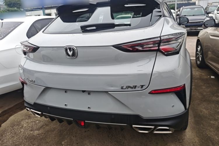 ChangAn UNI-T 2020 — 5
