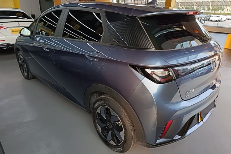 BYD Dolphin 2024 — 4