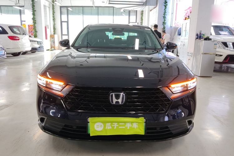 Honda Accord 2023 — 2