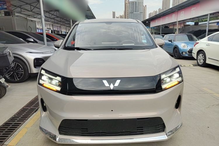 Wuling Starlight 730 2025 — 2