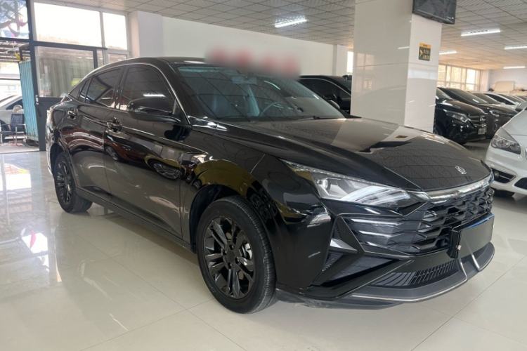 DongFeng Yixuan 2025 — 4