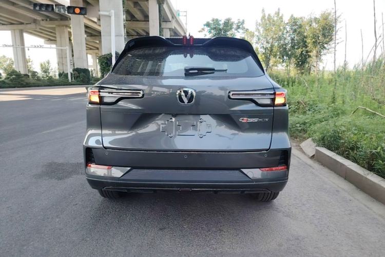 ChangAn CS55 Plus 2025 — 5