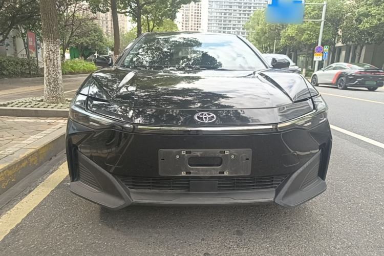 Toyota bZ3 2023 — 2