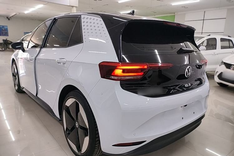 Volkswagen ID.3 2023 — 4