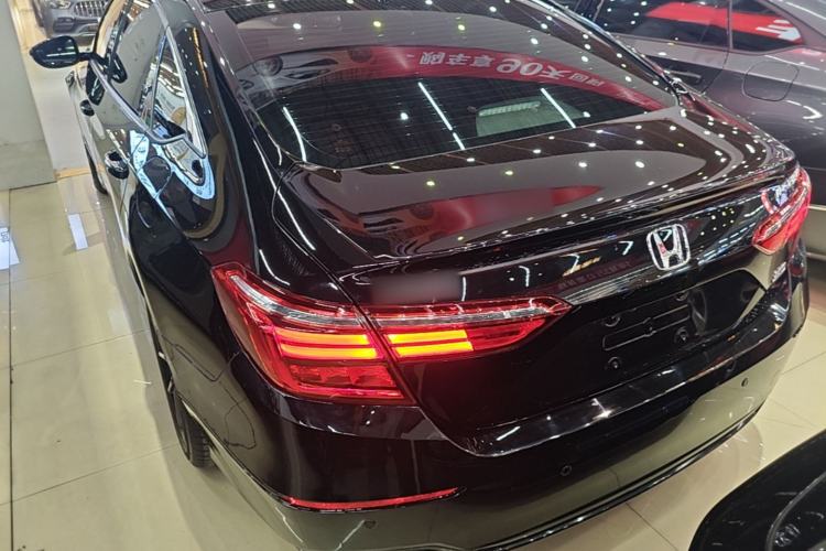 Honda Accord 2022 — 4