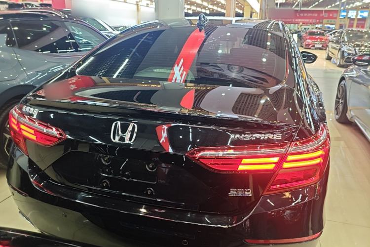 Honda Accord 2022 — 5