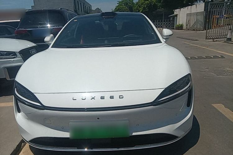 Luxeed Luxeed S7 2024 — 2