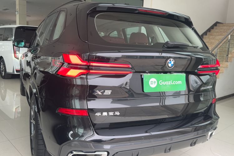 BMW X5 2023 — 5