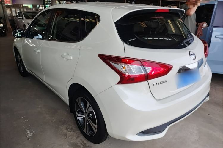 Nissan Tiida 2020 — 4