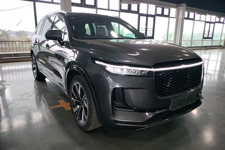 Li Auto ONE 2021 — 3