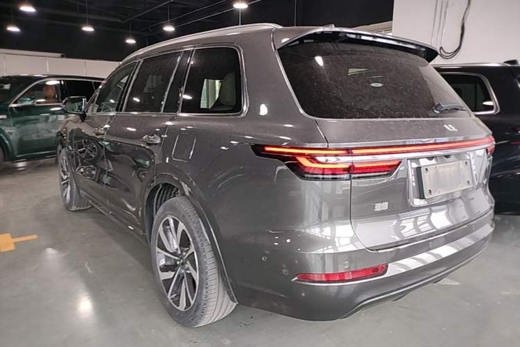 Li Auto ONE 2021 — 4
