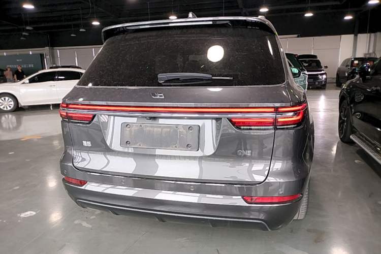 Li Auto ONE 2021 — 5