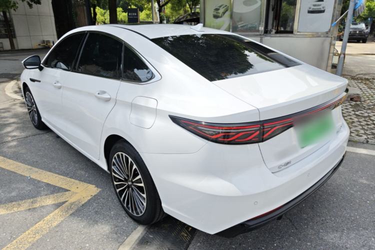 Chery Fengyun A8L 2025 — 4