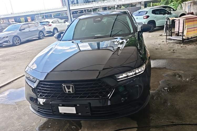 Honda Accord 2023 — фото 2
