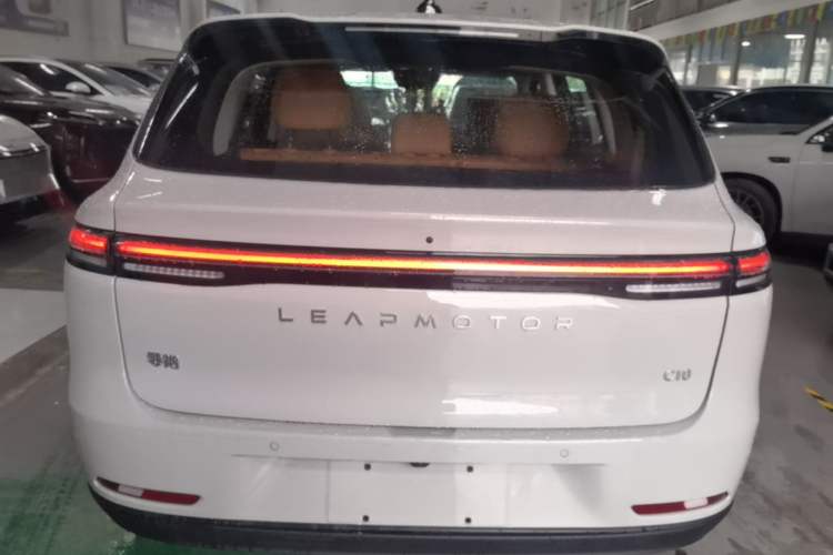 Leapmotor C10 2026 — 5