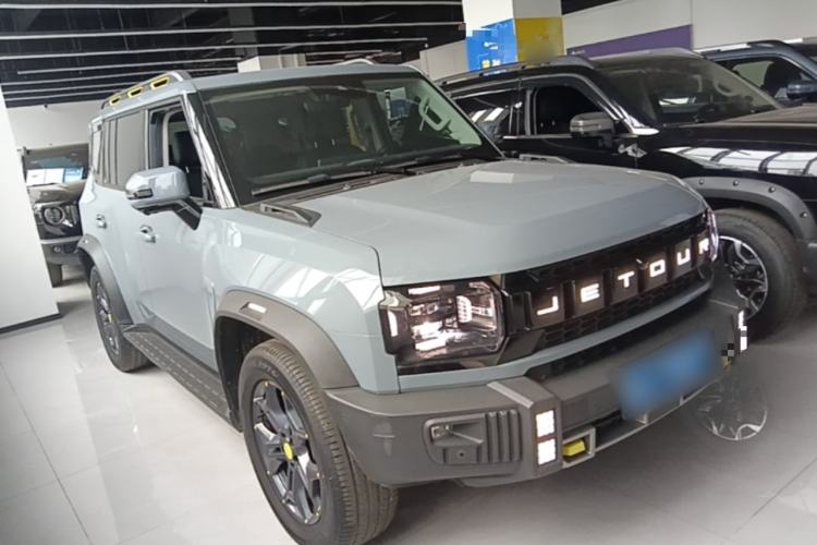 Jetour Traveler 2023 — 3