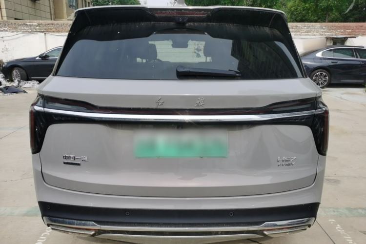Hongqi HS7 PHEV 2024 — 5