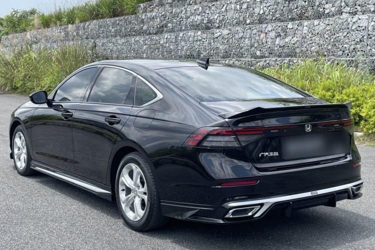 Honda Accord 2024 — 4