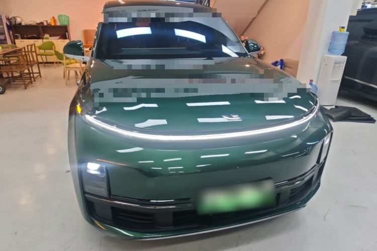 Li Auto L9 2023 — 2