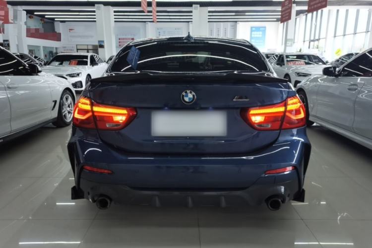 BMW 120i 2021 — фото 5