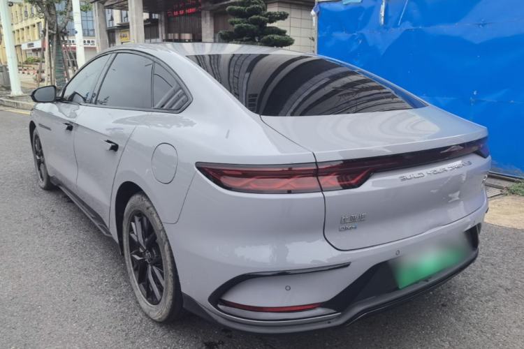 BYD Han 2025 — 4