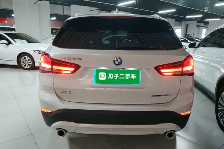 BMW X1 2021 — фото 5