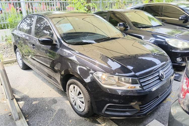Volkswagen Santana 2021 — 3