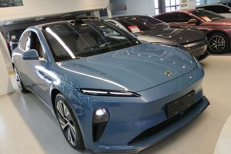 NIO ET5 2024 — 3