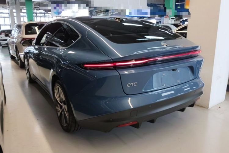 NIO ET5 2024 — 4