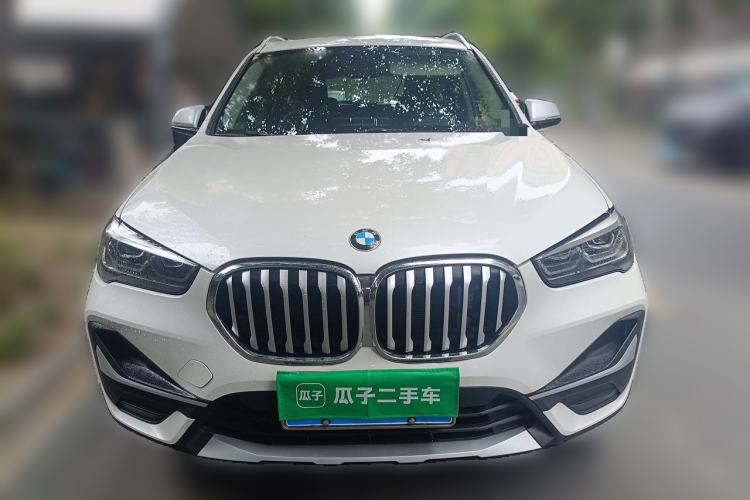 BMW X1 2022 — фото 2