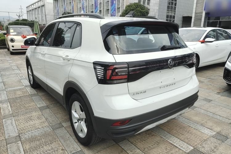 Volkswagen T-Cross 2023 — 4