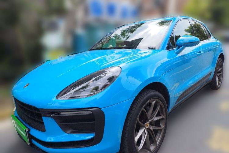 Porsche Macan 2022 — фото 1