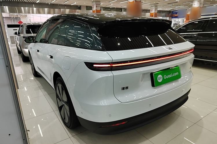Li Auto i6 2025 — 4