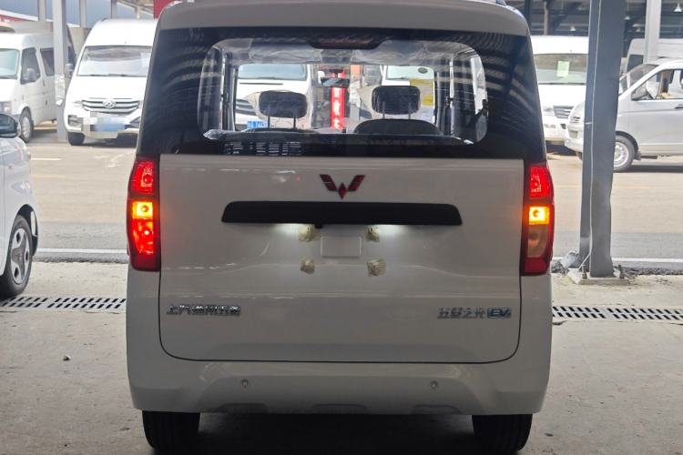 Wuling Zhiguang 2025 — 5