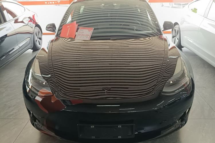 Tesla Model 3 2022 — 2