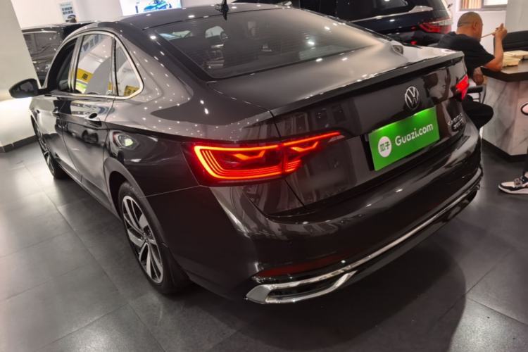 Volkswagen Sagitar 2023 — 4