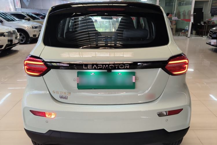 Leapmotor T03 2024 — 5