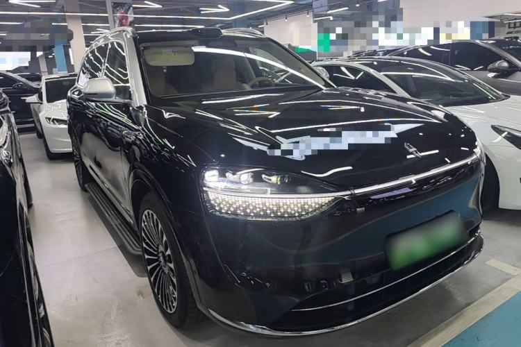 AITO M9 2025 — 3