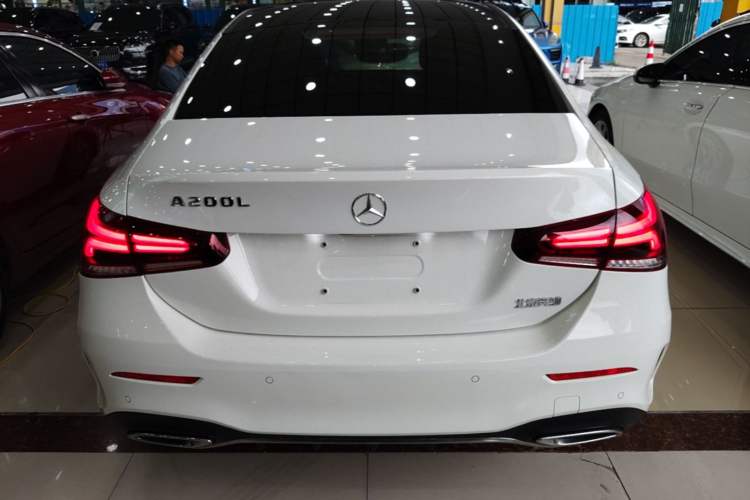 Mercedes-Benz A 200 L 2021 — фото 5