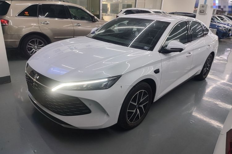 BYD Qin L 2025 — фото 1
