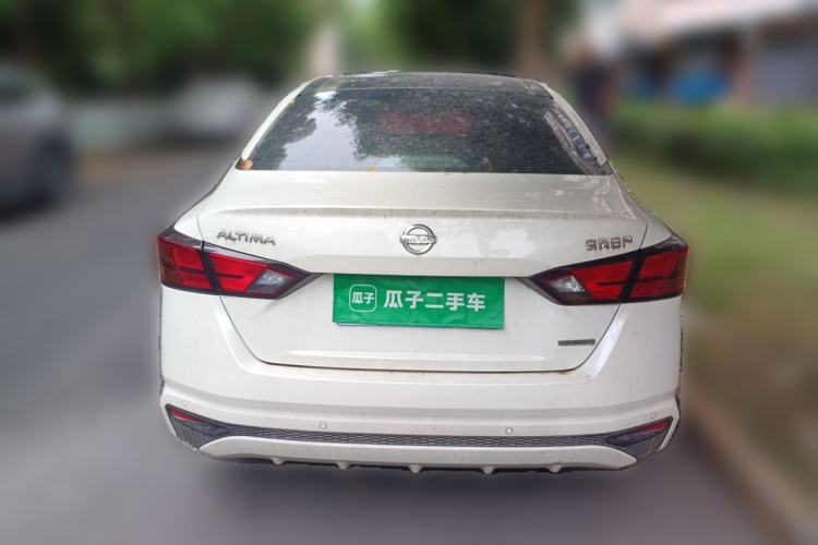 Nissan Altima 2021 — 3