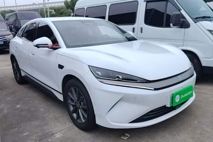BYD Qin L 2025 — 3