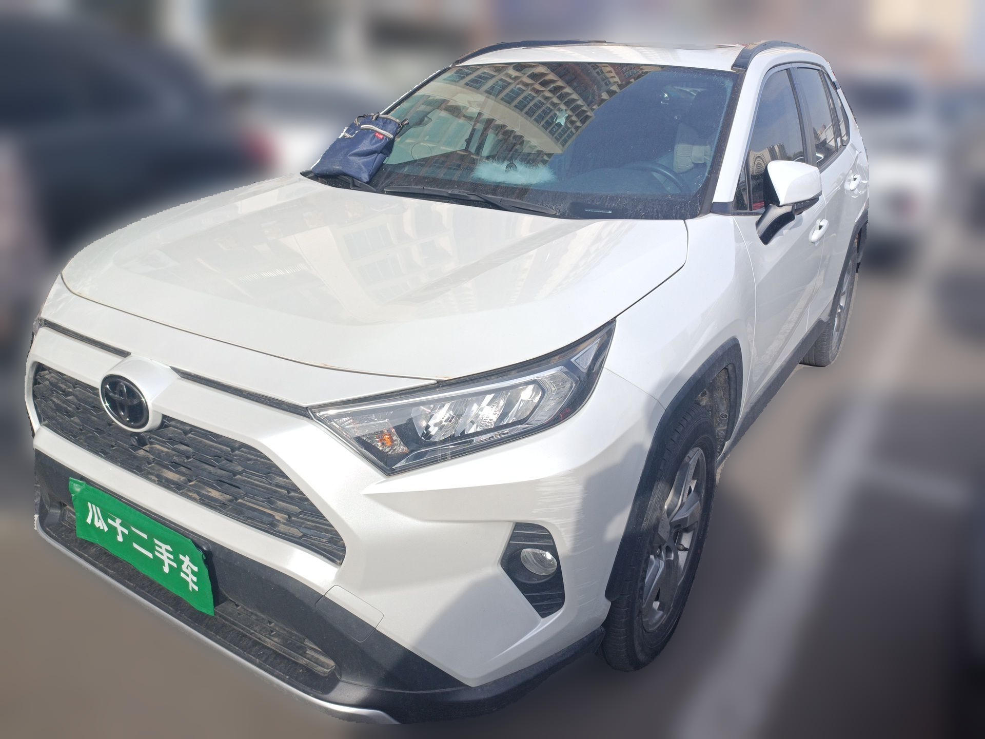 Toyota RAV4 2021 — фото 1